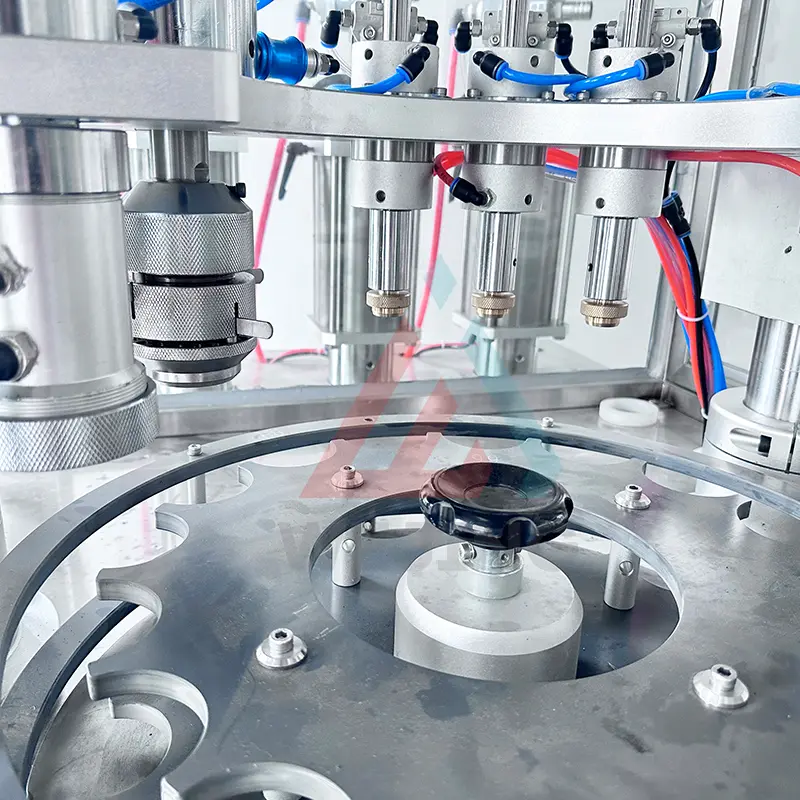 sealing machine.jpg