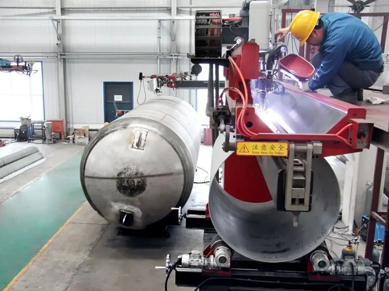 Welding and Polishing (1)