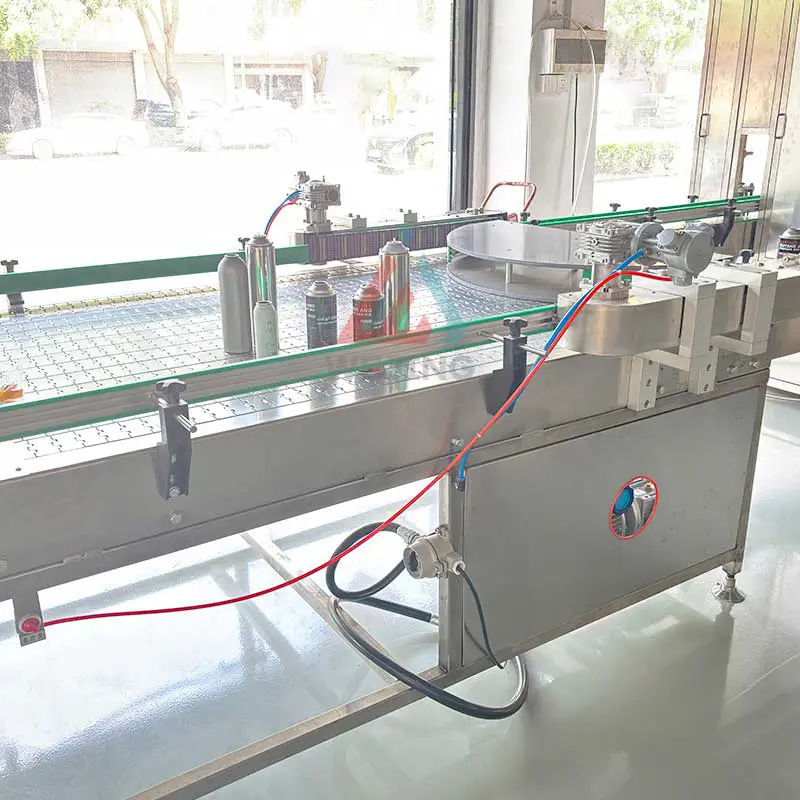 Can feeding machine